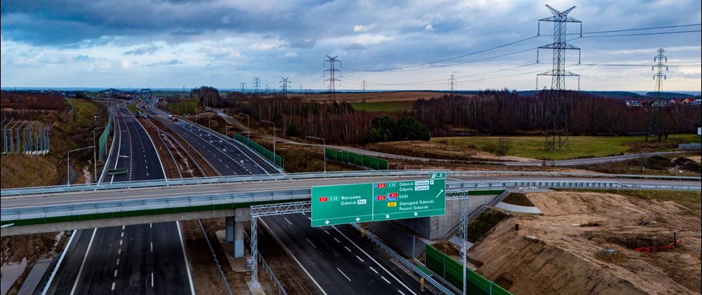 W tym roku blisko 400 km, w przyszłym 300 km nowych dróg