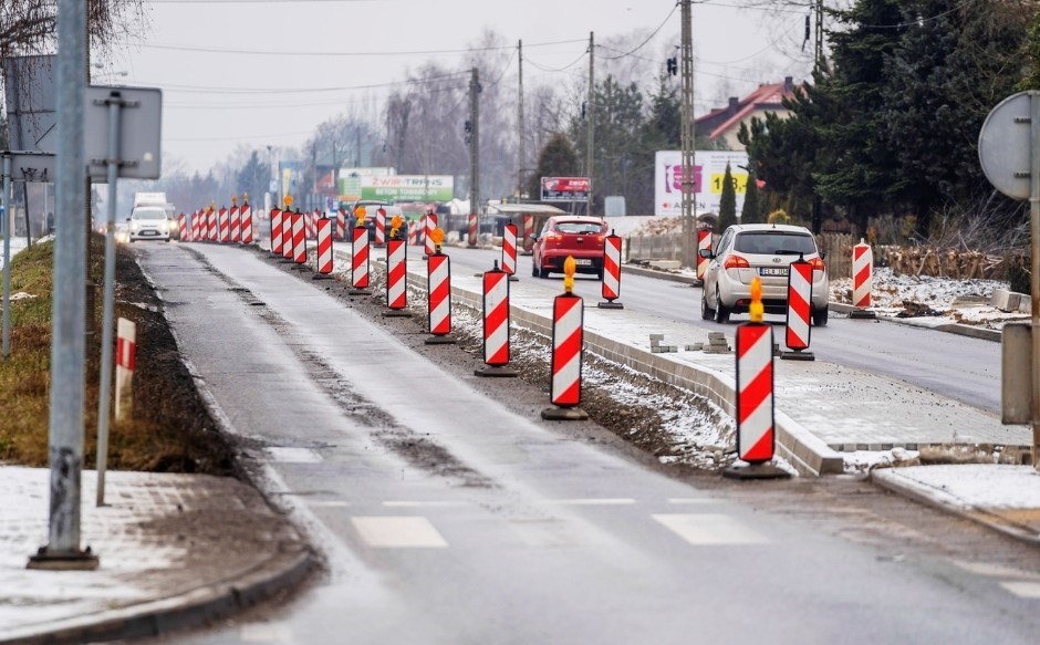 Prace w Zduńskiej Woli postępują mimo zimy