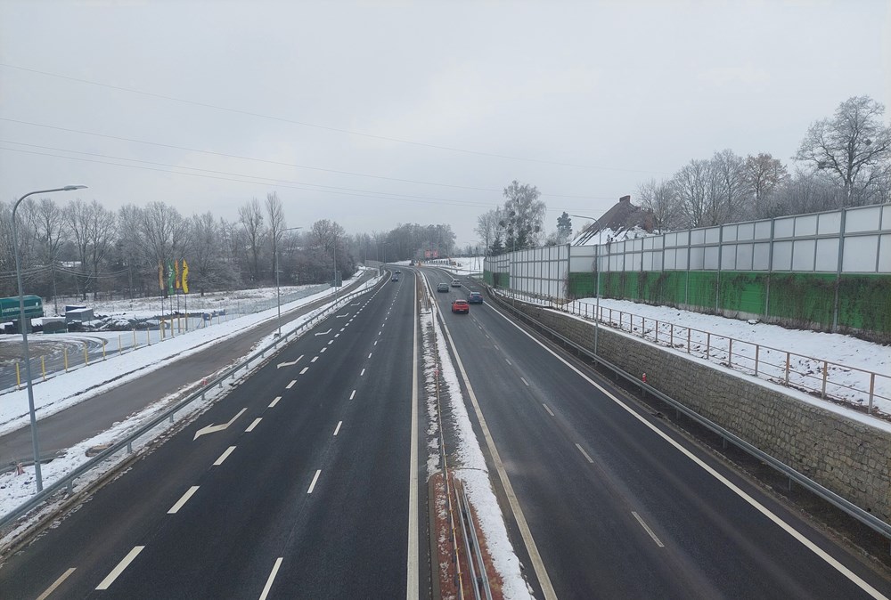 Kilkanaście ofert na przebudowę starej „gierkówki”