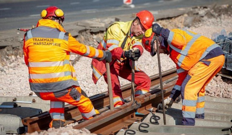 Warszawa „odmładza” infrastrukturę tramwajową. Idą rekordowe inwestycje