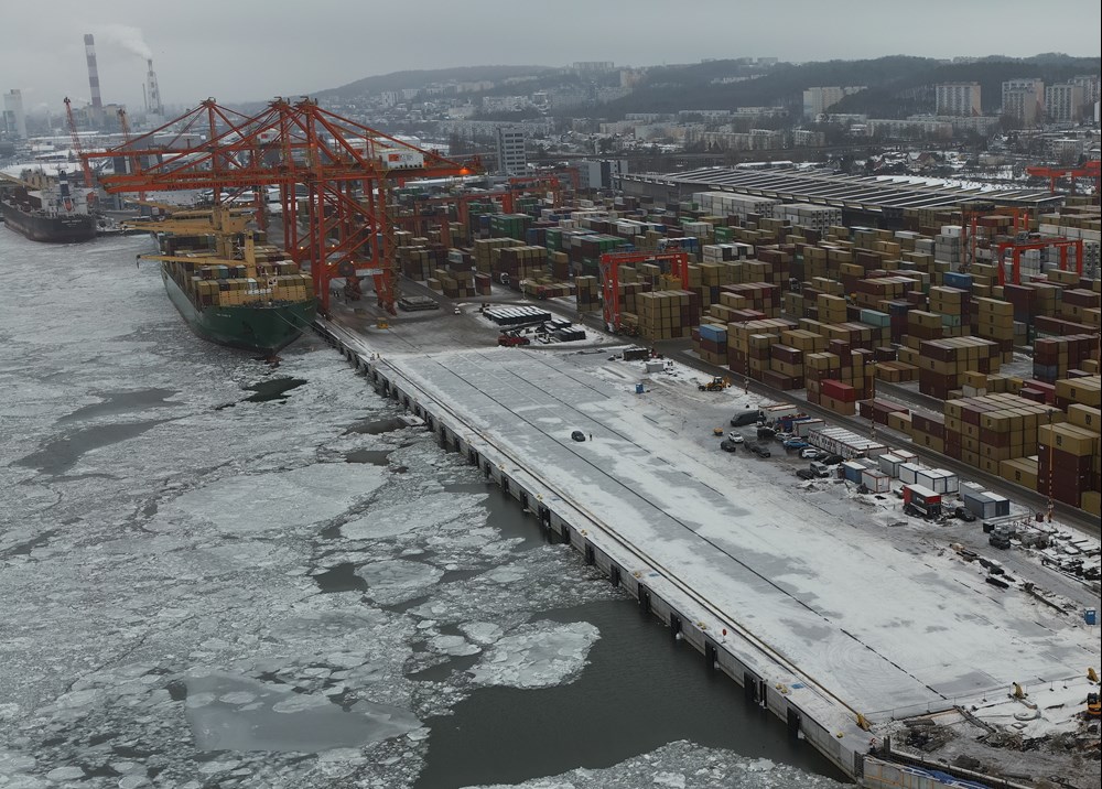 Port Gdynia. Nabrzeże Helskie gotowe