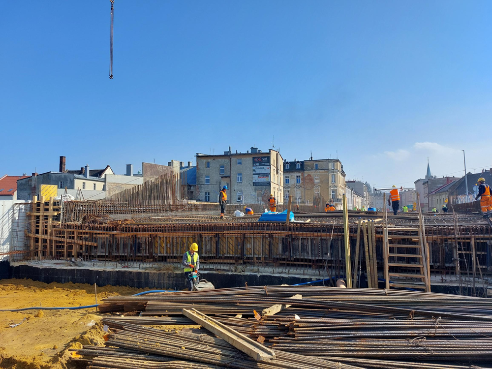 W Głuchołazach rusza betonowanie ustroju nośnego mostu