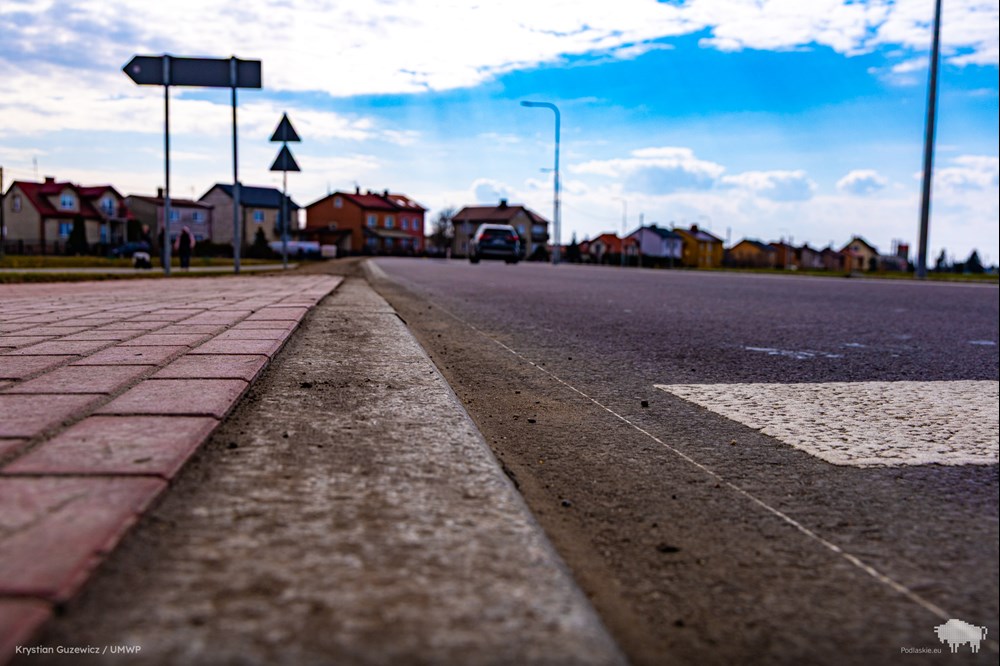 Podlaskie. Droga Konarzyce – Śniadowo oficjalnie otwarta po przebudowie