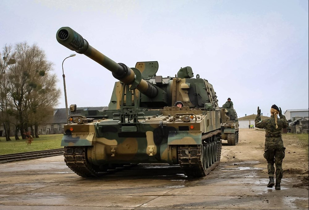 Pierwsze haubice K9 w Braniewie przy granicy z Rosją [zdjęcia]