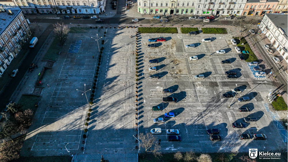 Plac Wolności w Kielcach przejdzie zmiany. Powstanie schron