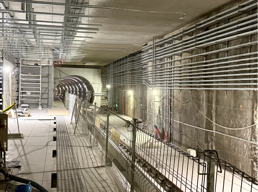 Metro w Warszawie. Stacja Lazurowa prawie gotowa [zdjęcia]