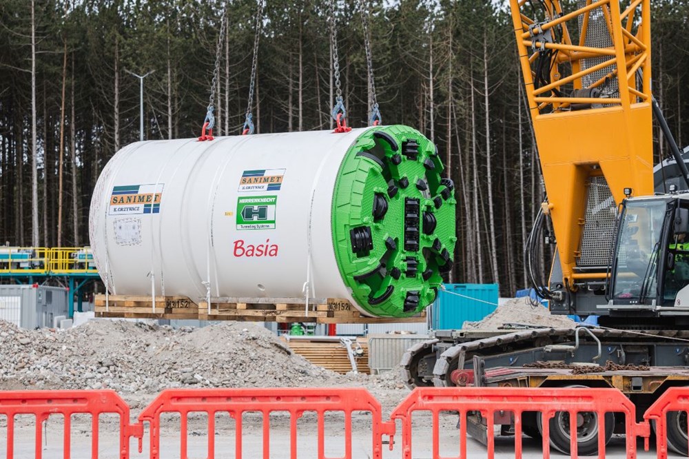 Maszyna TBM będzie drążyć tunel dla Terminala FSRU