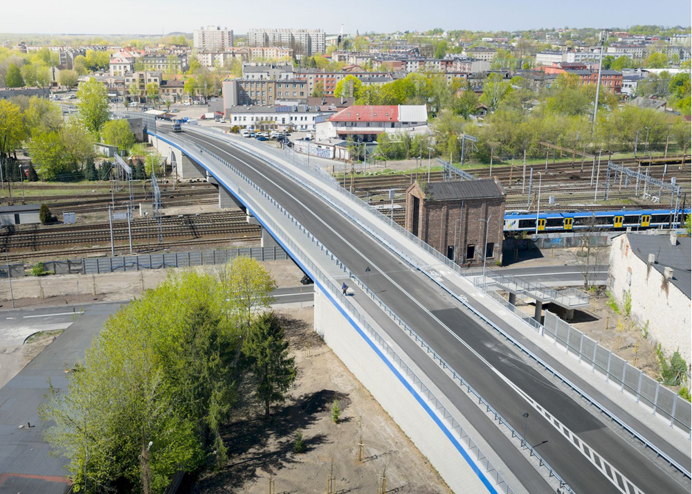 Częstochowa. Wiadukt za 100 mln zł oddany do użytku [zdjęcia]