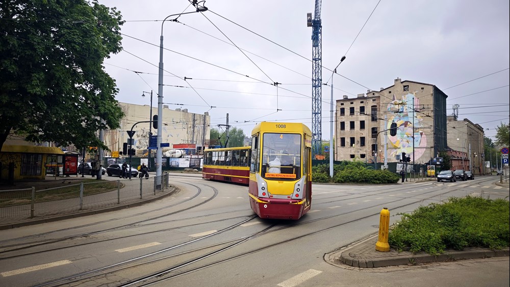 Łódź. Zamieszanie z remontem skrzyżowania na trasie do największej zajezdni tramwajowej