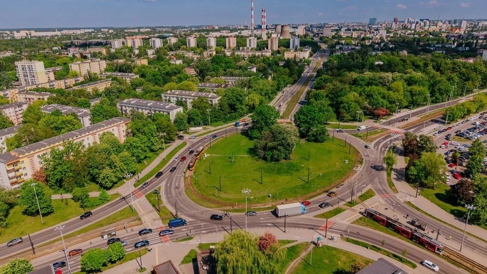 Łódź. Kontynuacja prac torowych na Rondzie Lotników Lwowskich
