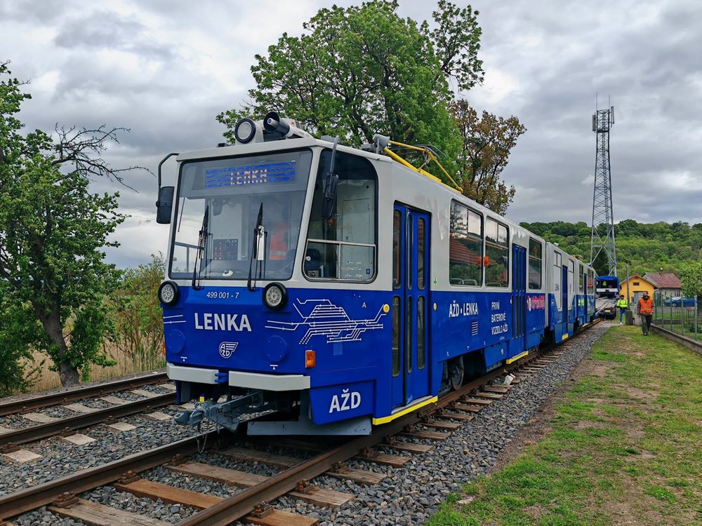 Czechy.  Dwusystemowy tramwaj otrzymał pozwolenie na jazdy próbne