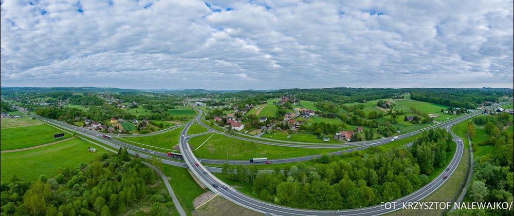 Wzdłuż Zakopianki powstaną dodatkowe jezdnie. Projektant wybrany