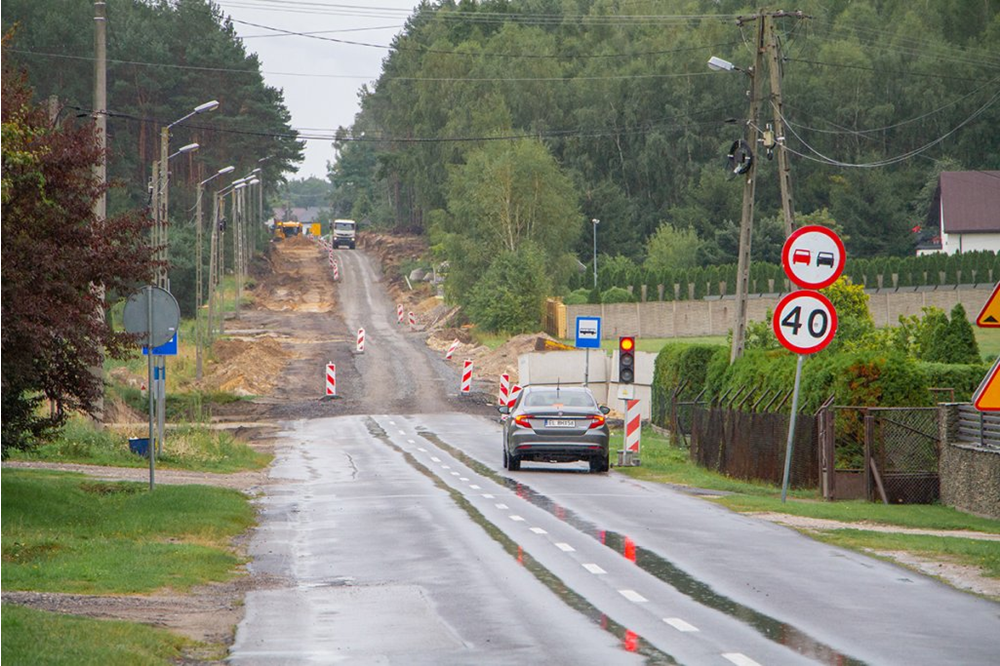 Postępują prace na drodze pod Bełchatowem