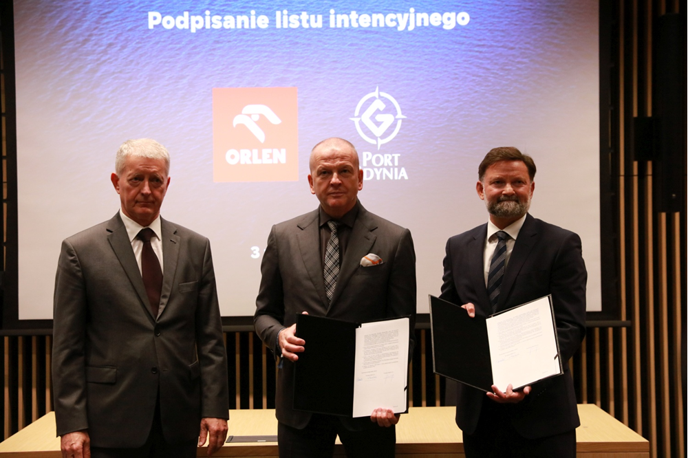Port Gdynia i ORLEN przygotowują nowy model bunkrowania statków