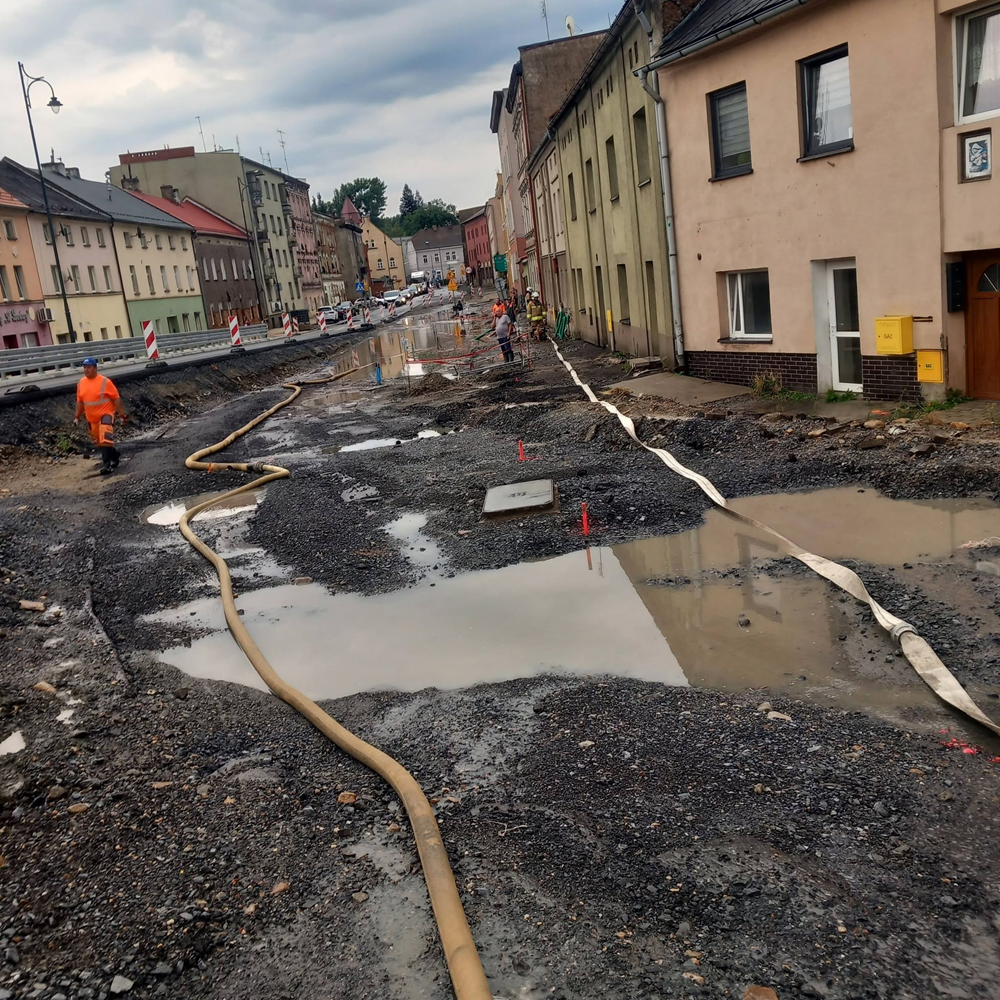 Nieskuteczne działania przeciwpowodziowe? Resort tłumaczy