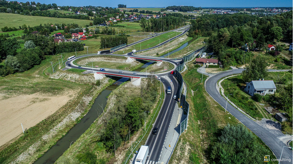 Jest drugi projektant dla ostatniego odcinka sądeczanki