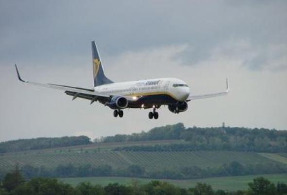 Ryanair pozostaje na Lotnisku Chopina do października