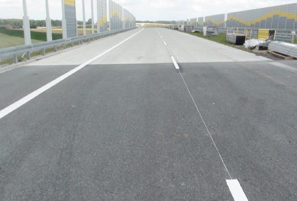 IBDiM: Potrzebna równowaga między drogami z betonu i asfaltu