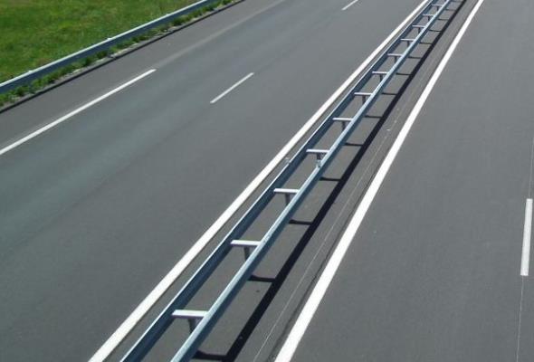 Strabag z najniższą ofertą na S17 z Warszawy do Kołbieli