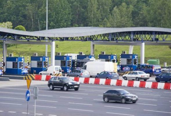 ŚDM: Po przejeździe papieża Franciszka autostrada A4 już otwarta. Podniesiono bramki, by rozładować korek