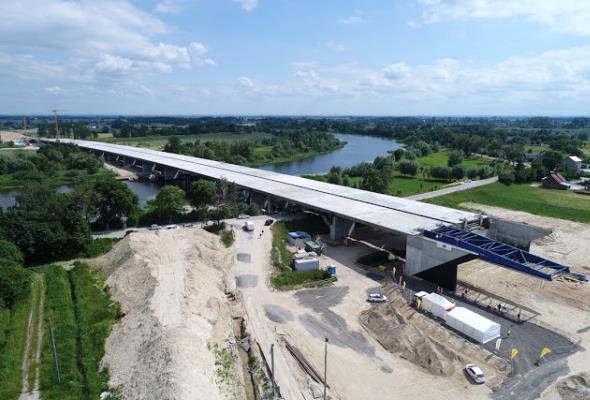 S7 na Pomorzu: Konstrukcja mostu przez Nogat gotowa 