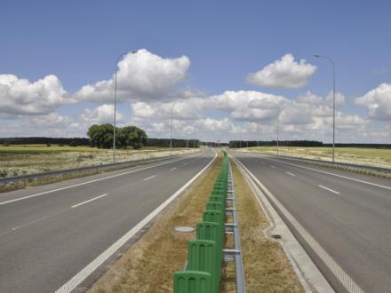 S3 idzie w kierunku granicy z Czechami. Są umowy budowlane