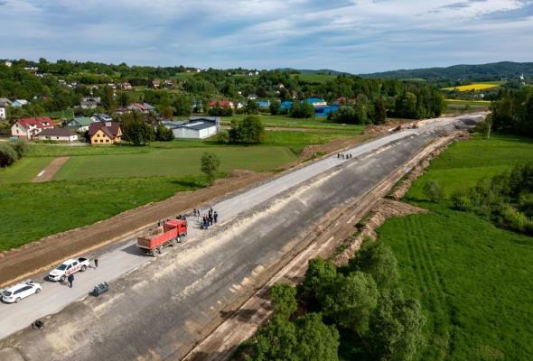 Dobre tempo prac na obwodnicy Tuchowa