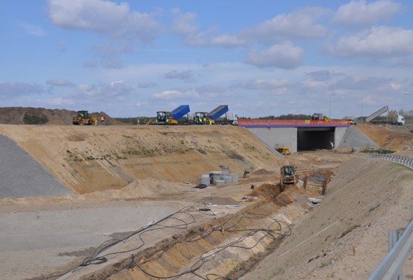 A1 Stryków – Tuszyn, czyli 40 km drogi w technologii betonowej [ZDJĘCIA]