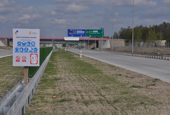 A1 Stryków – Tuszyn, czyli 40 km drogi w technologii betonowej [ZDJĘCIA]
