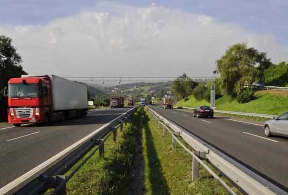 Polskie autostrady na granicy przepustowości?
