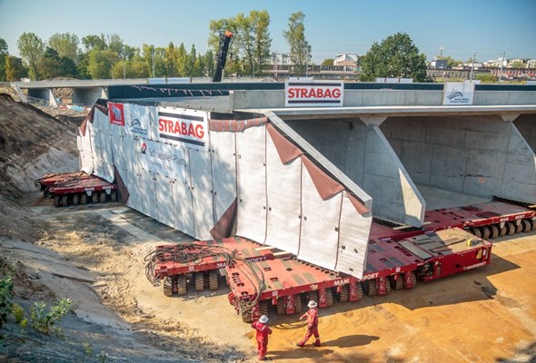 Warszawa: Kolejny tunel Trasy Świętokrzyskiej już na miejscu [GALERIA]