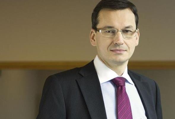 Morawiecki: Zamówienia publiczne muszą wspierać polski przemysł