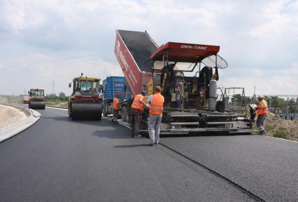 Wzrośnie zapotrzebowanie na specjalistów od budownictwa drogowego i zatrudnienie w energetyce