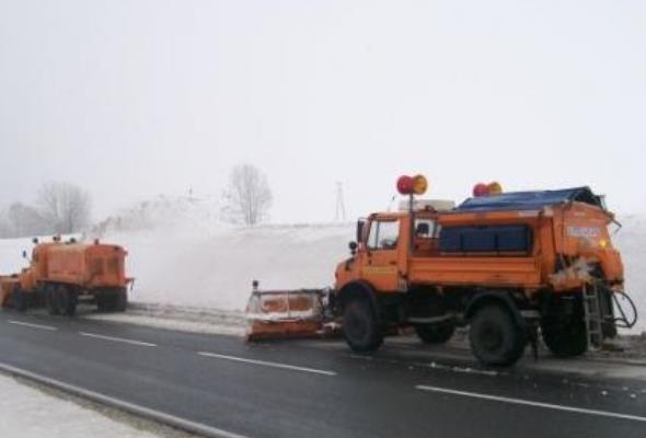Śląskie: GDDKiA wciąż będzie odśnieżać drogę Przybędza – Milówka