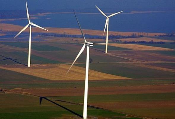 Chiński kapitał inwestuje w polskie farmy wiatrowe
